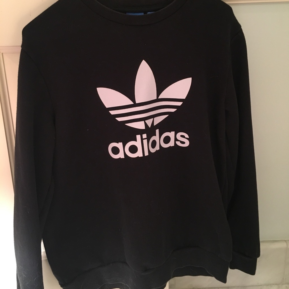 adidas sweatshirt girls XL(women’s M)
